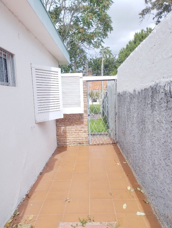 PROPIEDAD EN ATLANTIDA